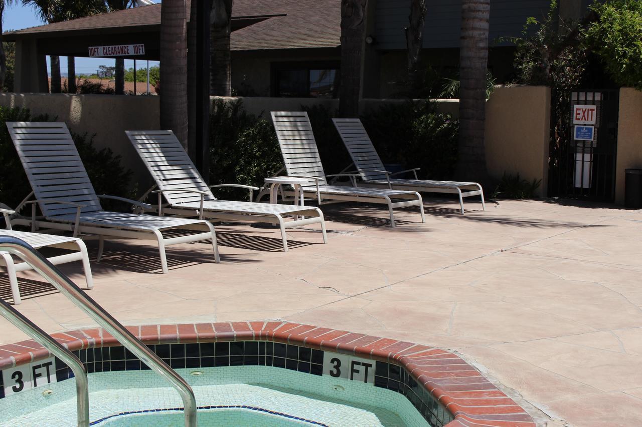 O'Cairns Inn&Suites Lompoc Extérieur photo