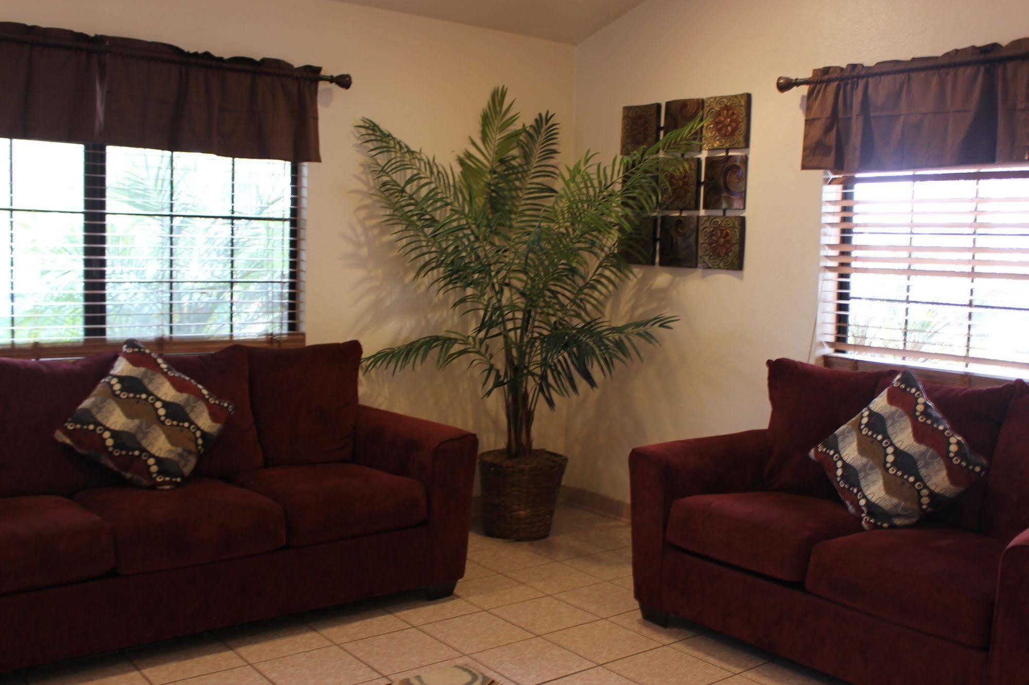 O'Cairns Inn&Suites Lompoc Extérieur photo